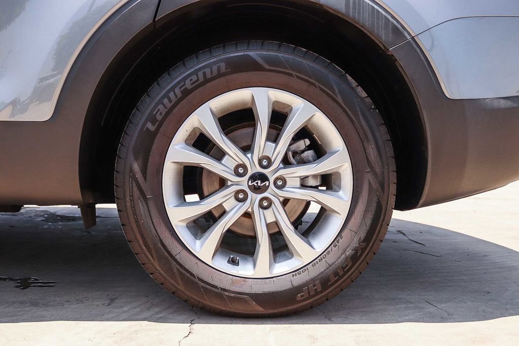 Used 2022 Kia Telluride LX AWD/4WD image 12