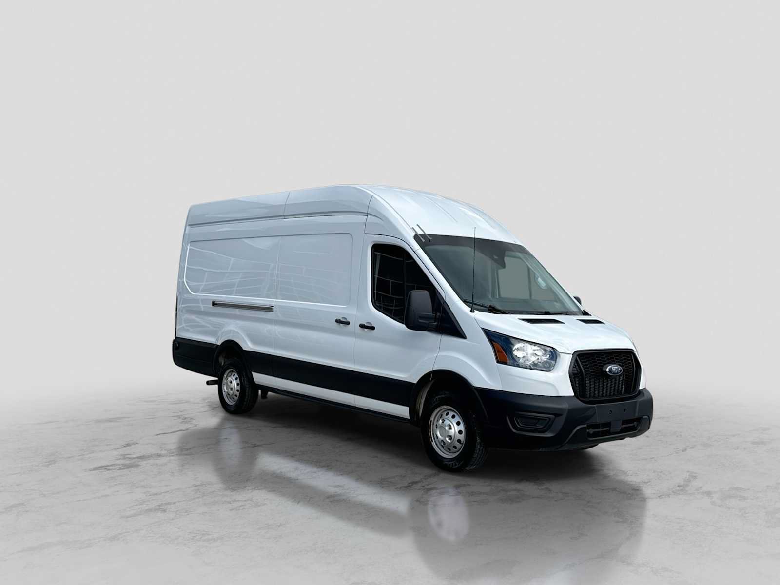 Used 2024 Ford Transit 250 148 High Roof Extended AWD image 8