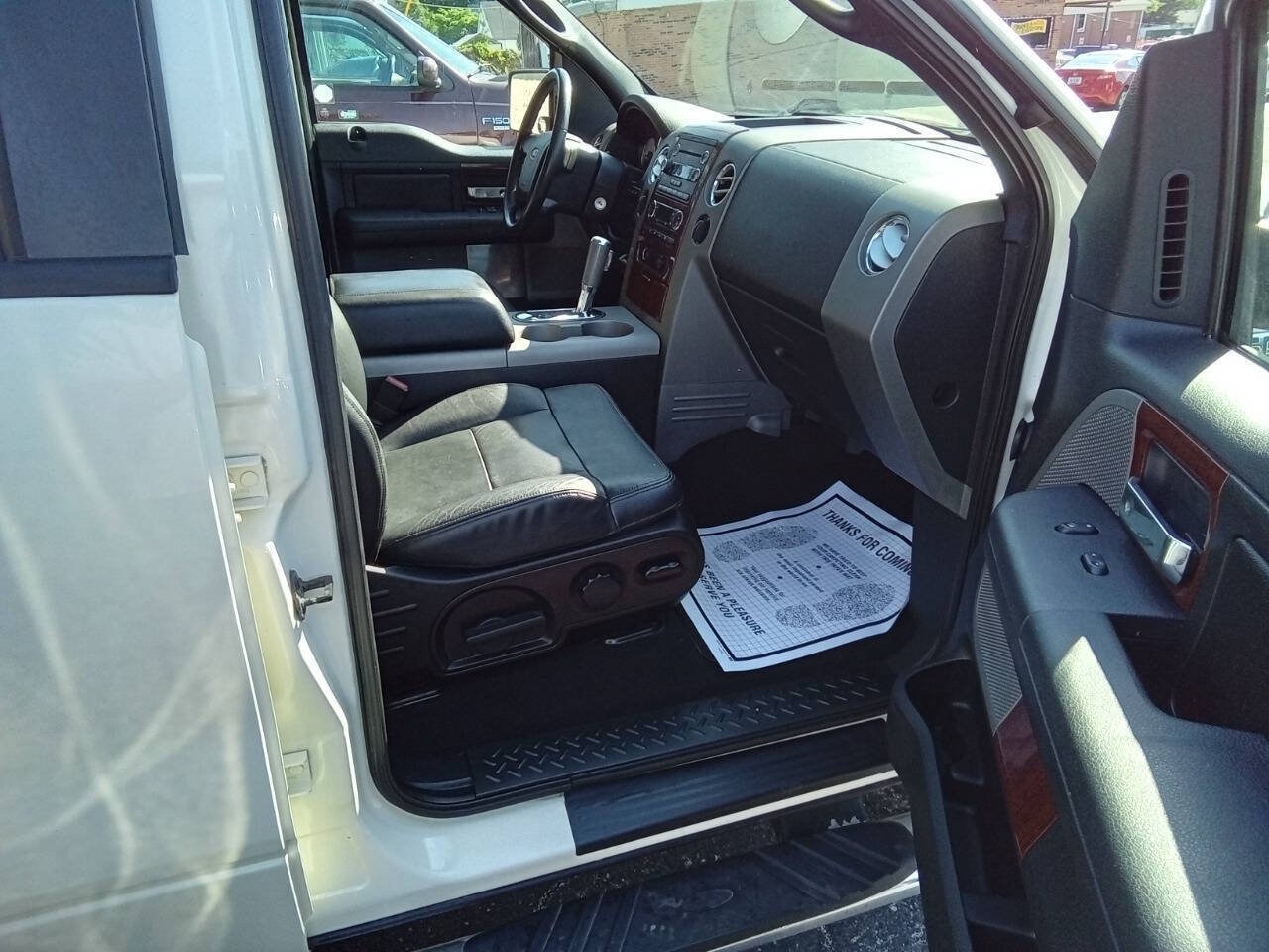 Used 2008 Ford F150 Lariat AWD/4WD image 3