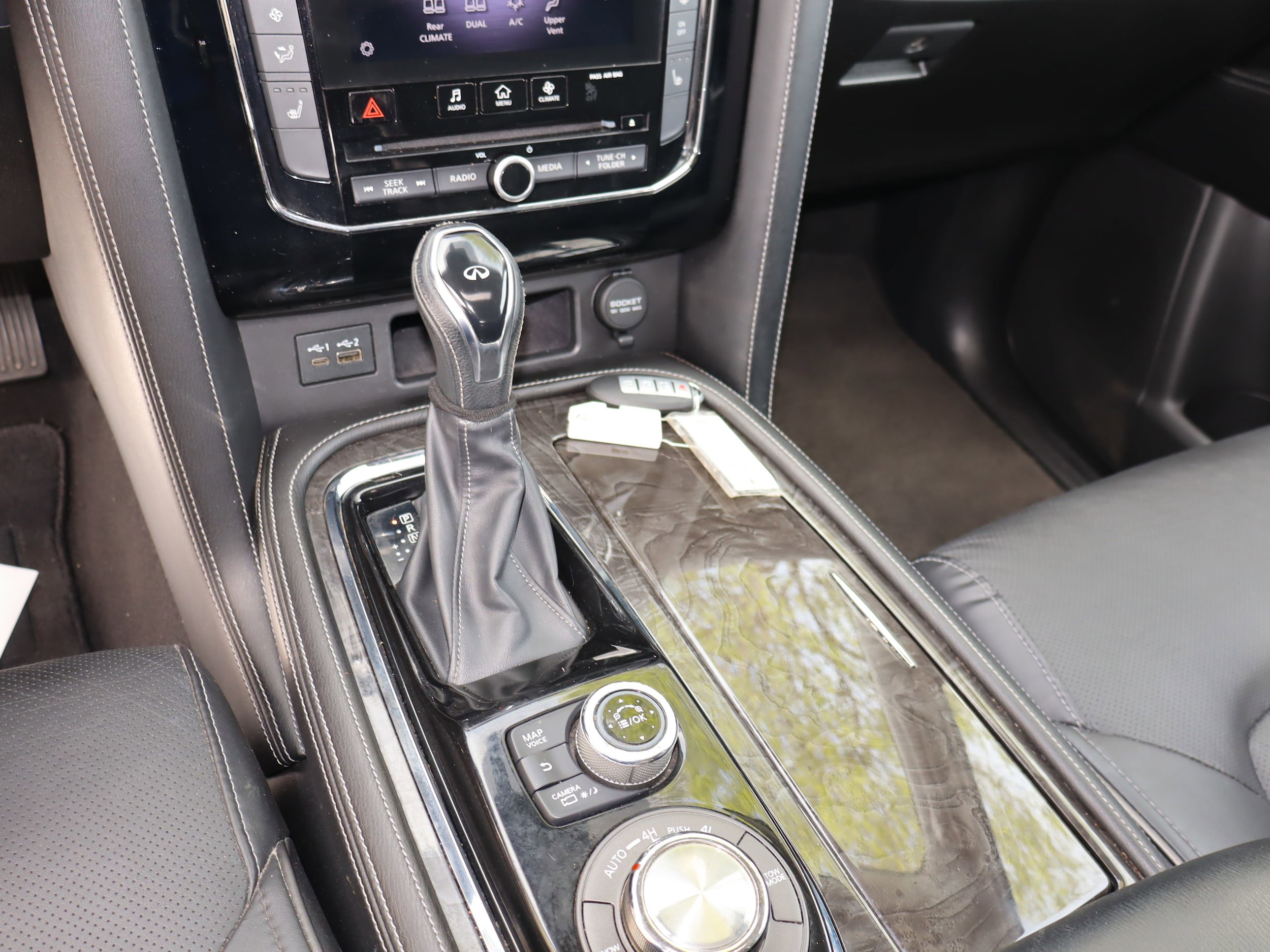 Used 2021 INFINITI QX80 Luxe AWD/4WD image 21