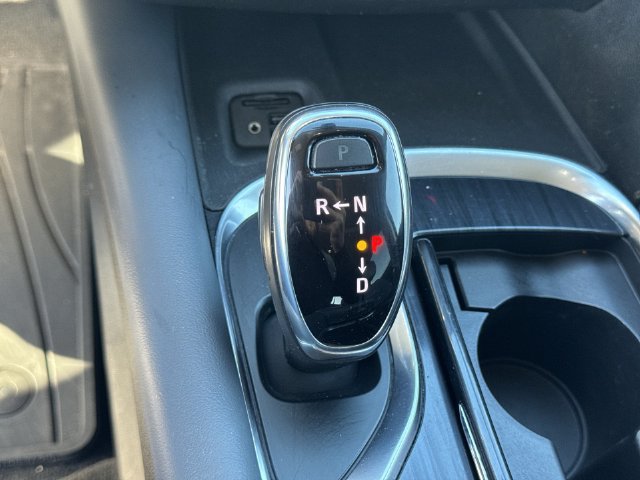 Used 2021 Buick Enclave Essence w/ Sound and Sites Package FWD image 16