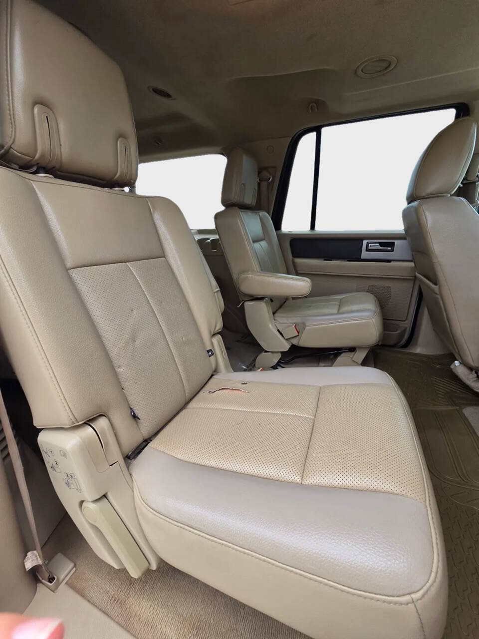 Used 2012 Ford Expedition EL XLT RWD image 15