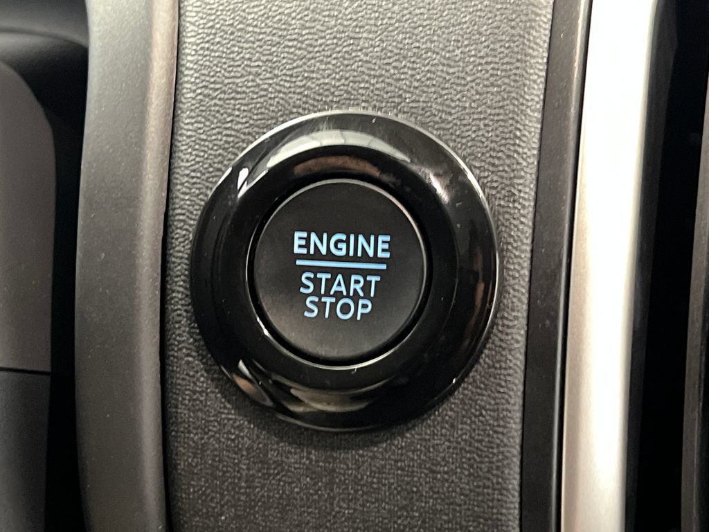 Used 2025 Ford Expedition Active RWD image 66