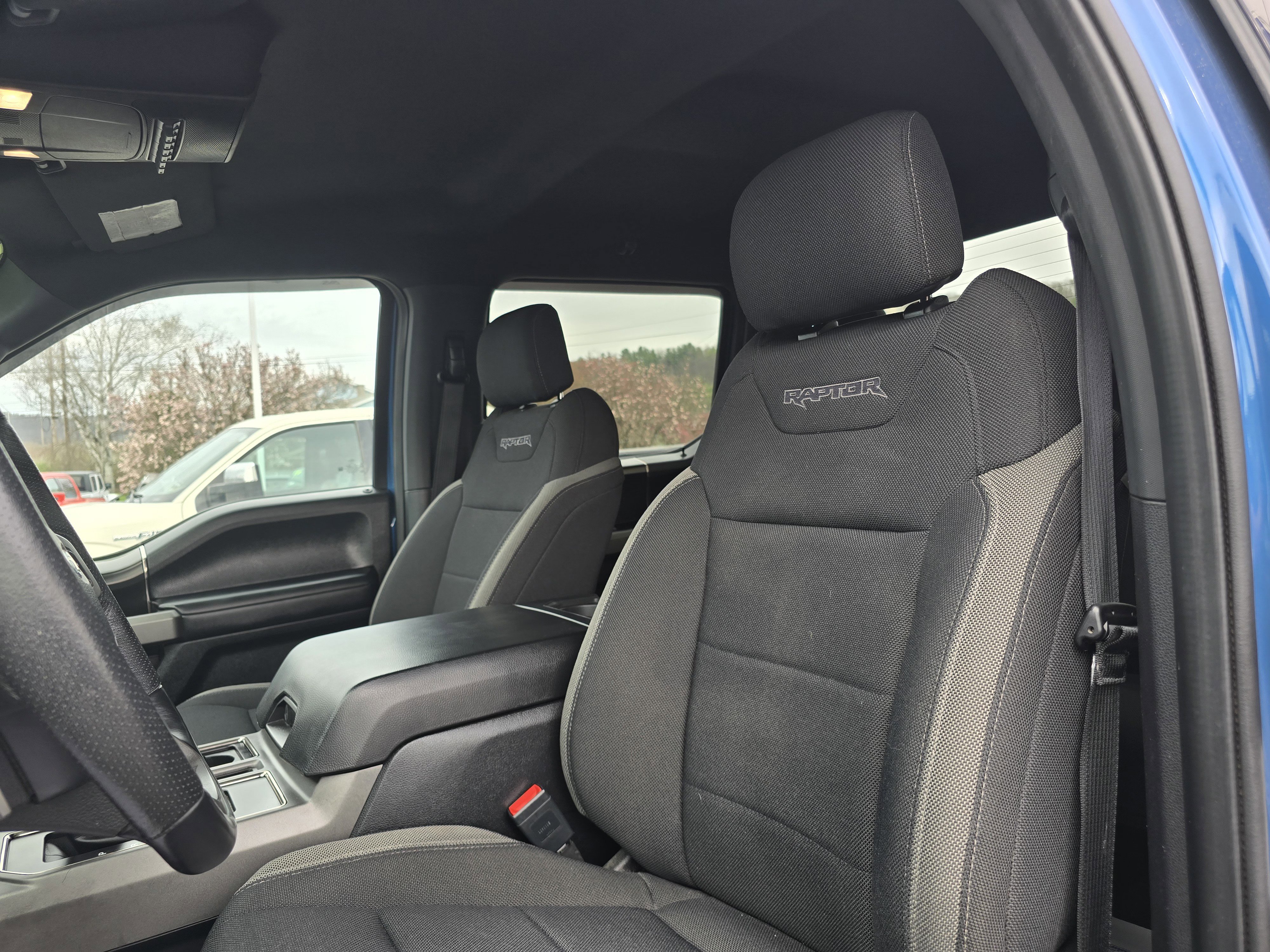 Used 2020 Ford F150 Raptor image 12