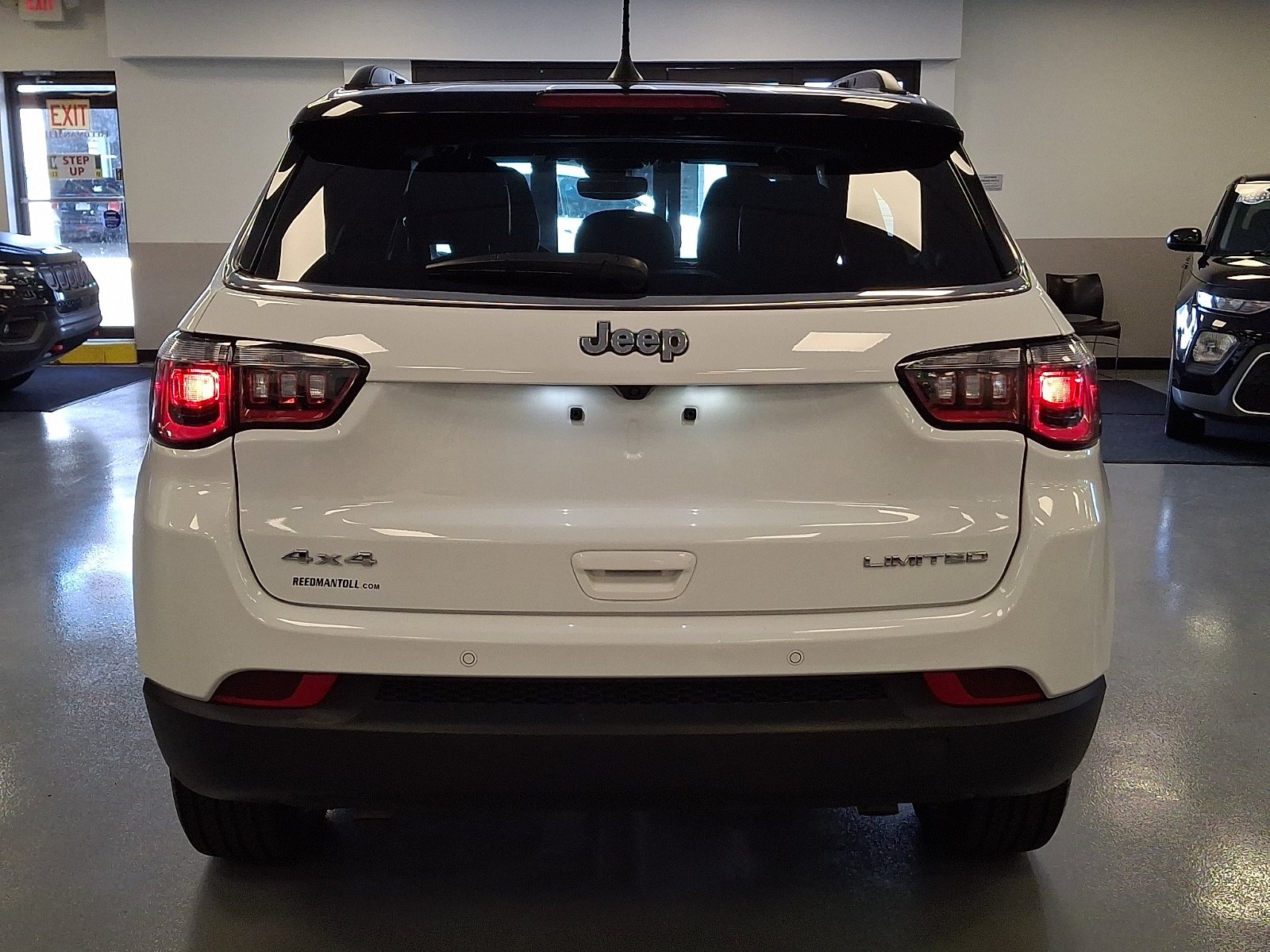 Certified 2025 Jeep Compass Limited AWD/4WD image 5
