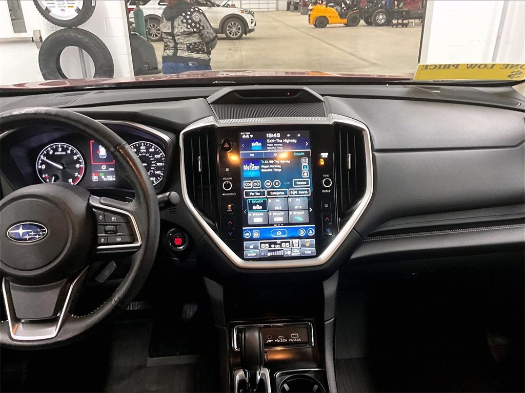 Used 2024 Subaru Ascent Limited w/ Technology Package image 19