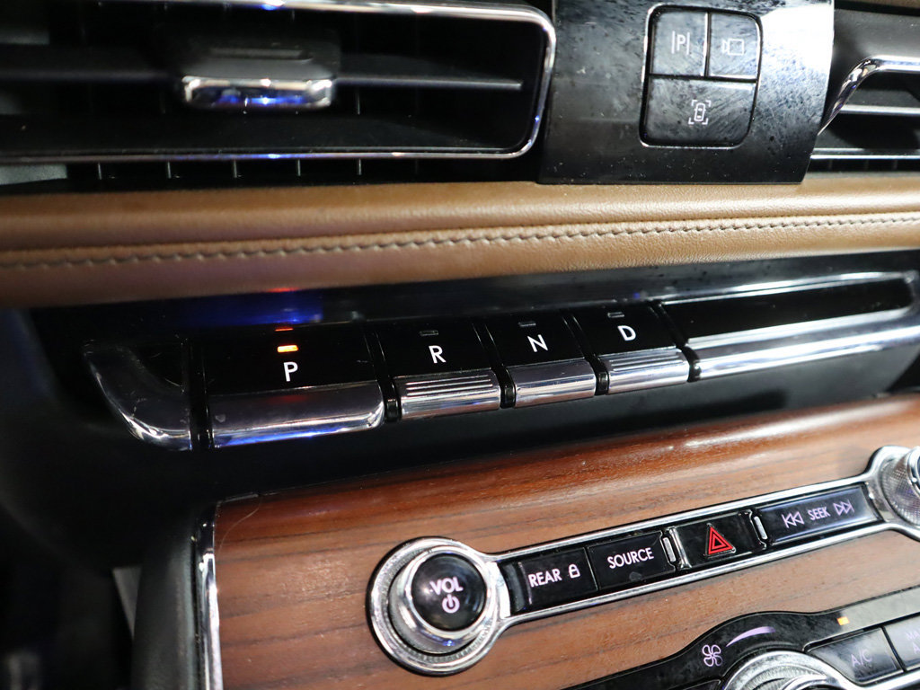 Used 2023 Lincoln Aviator Grand Touring w/ Equipment Group 301A AWD/4WD image 55