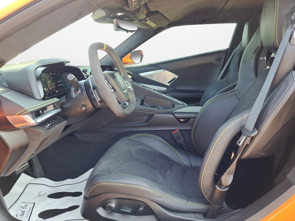 Used 2023 Chevrolet Corvette Stingray Premium Conv w/ Z51 Performance Package image 17