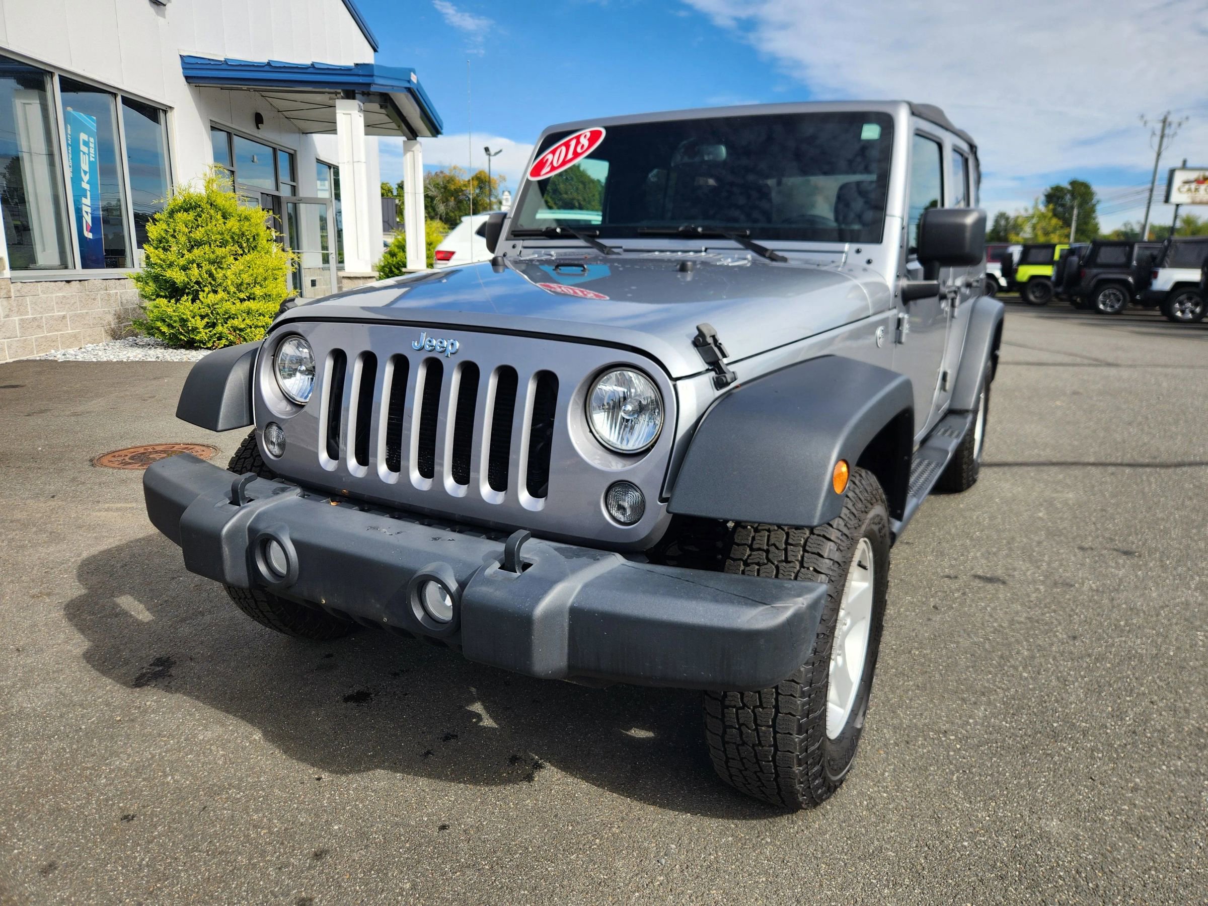 Used 2018 Jeep Wrangler Unlimited Sport S image 4