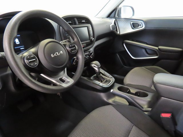 Used 2024 Kia Soul LX w/ Option Group 015 image 4