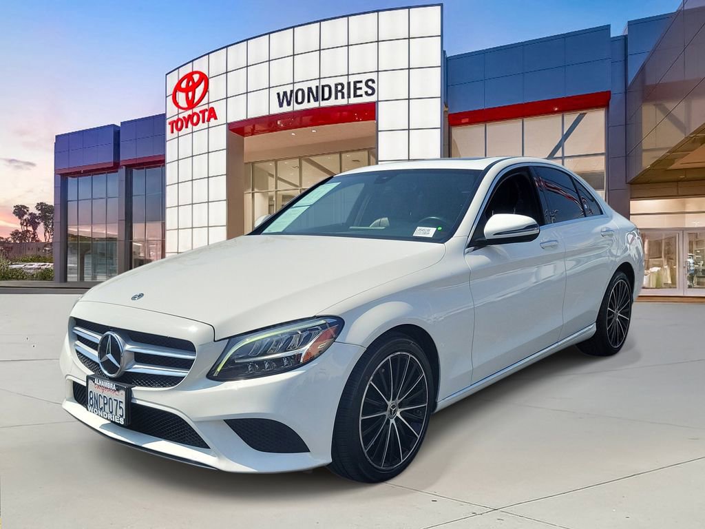 Used 2020 Mercedes-Benz C 300 Sedan image 2