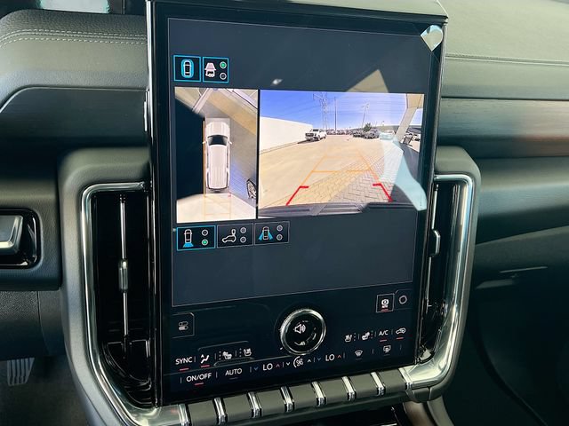 New 2026 GMC Yukon XL Denali w/ Sun & Power Step Package AWD/4WD image 9