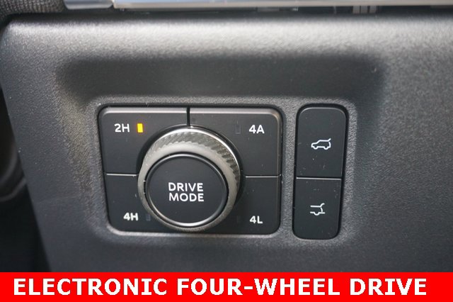 New 2025 Ford Expedition Max Platinum w/ Stealth Performance Package image 12