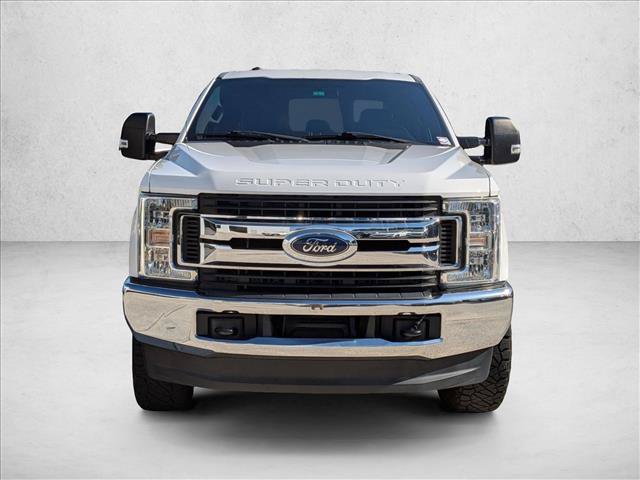 Used 2017 Ford F250 XLT AWD/4WD image 2