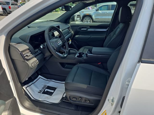 New 2027 GMC Terrain AT4 w/ Convenience Package III AWD/4WD image 13
