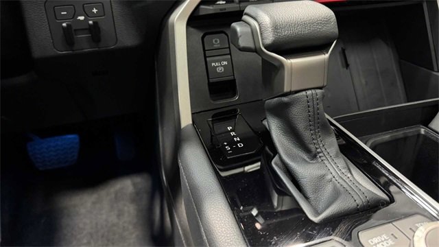 Used 2024 Toyota Sequoia Limited image 22