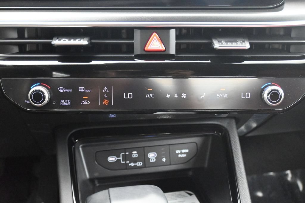 New 2026 Kia K5 GT-Line w/ GT-Line Premium Package AWD/4WD image 27