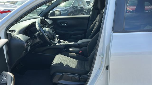 Used 2023 Honda HR-V Sport image 9