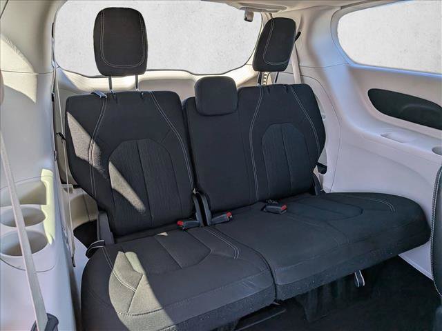 Used 2023 Chrysler Voyager LX FWD image 19