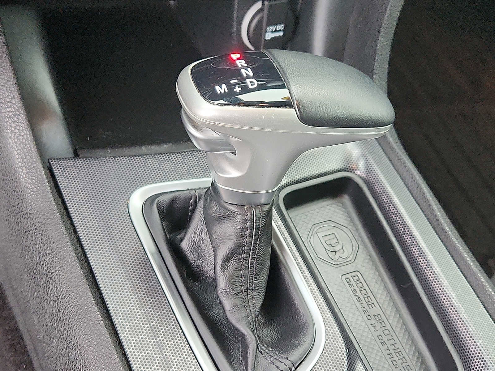 Used 2016 Dodge Charger SXT image 14