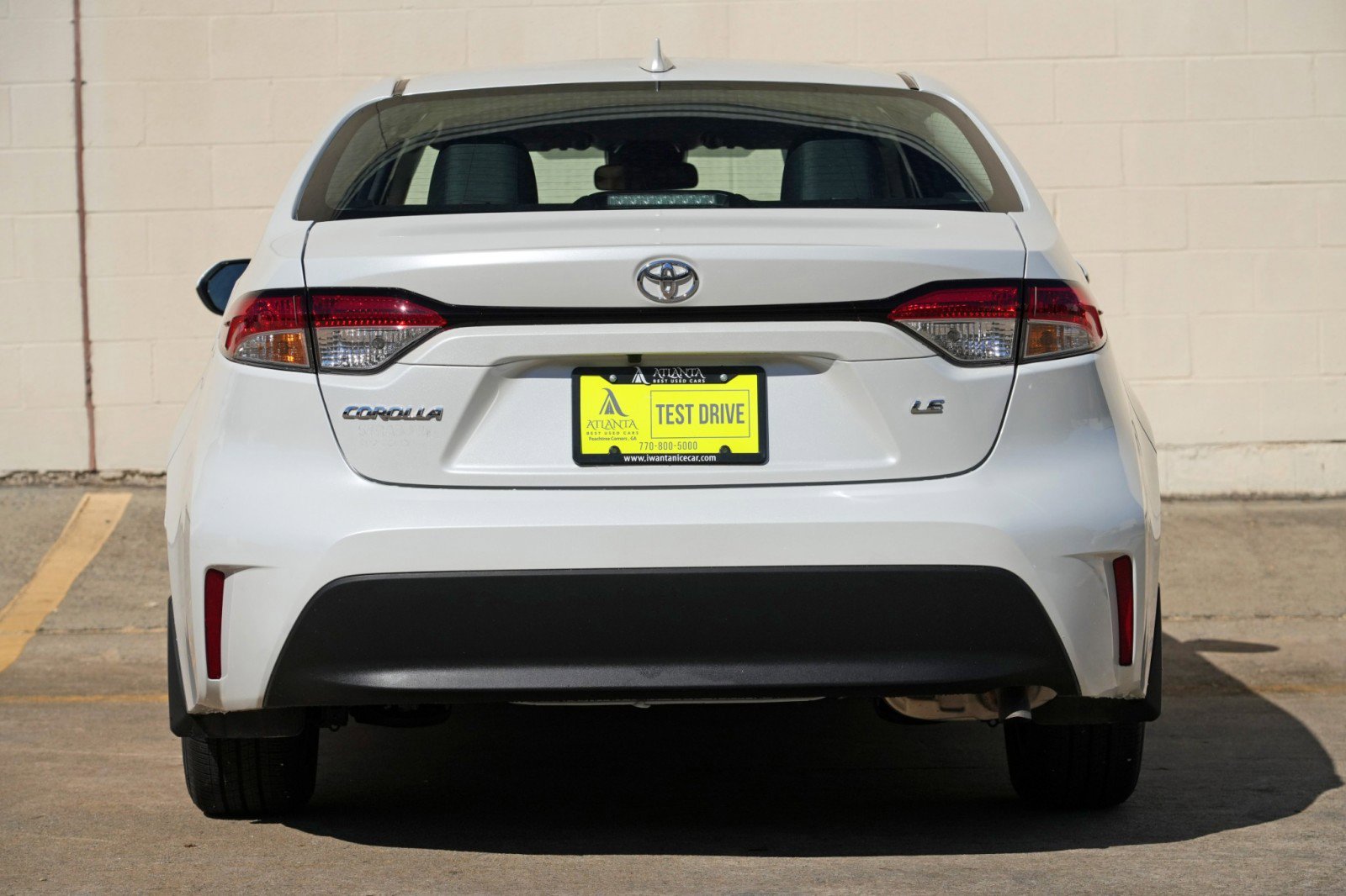 Used 2025 Toyota Corolla LE FWD image 10