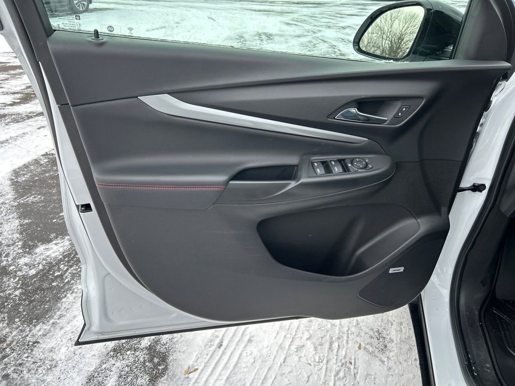 Used 2023 Chevrolet Bolt EUV Premier w/ Sun & Sound Package image 17