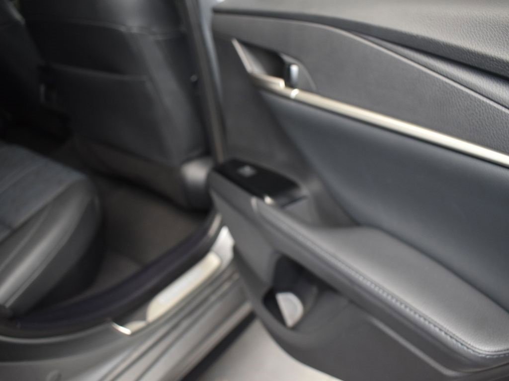 Used 2025 Toyota Camry XSE image 21