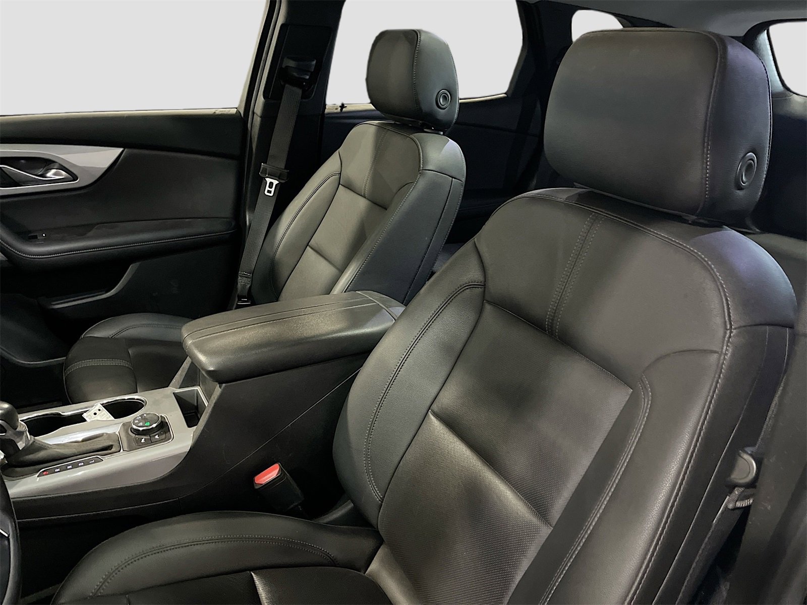 Used 2022 Chevrolet Blazer LT w/ Sound & Technology Package image 22