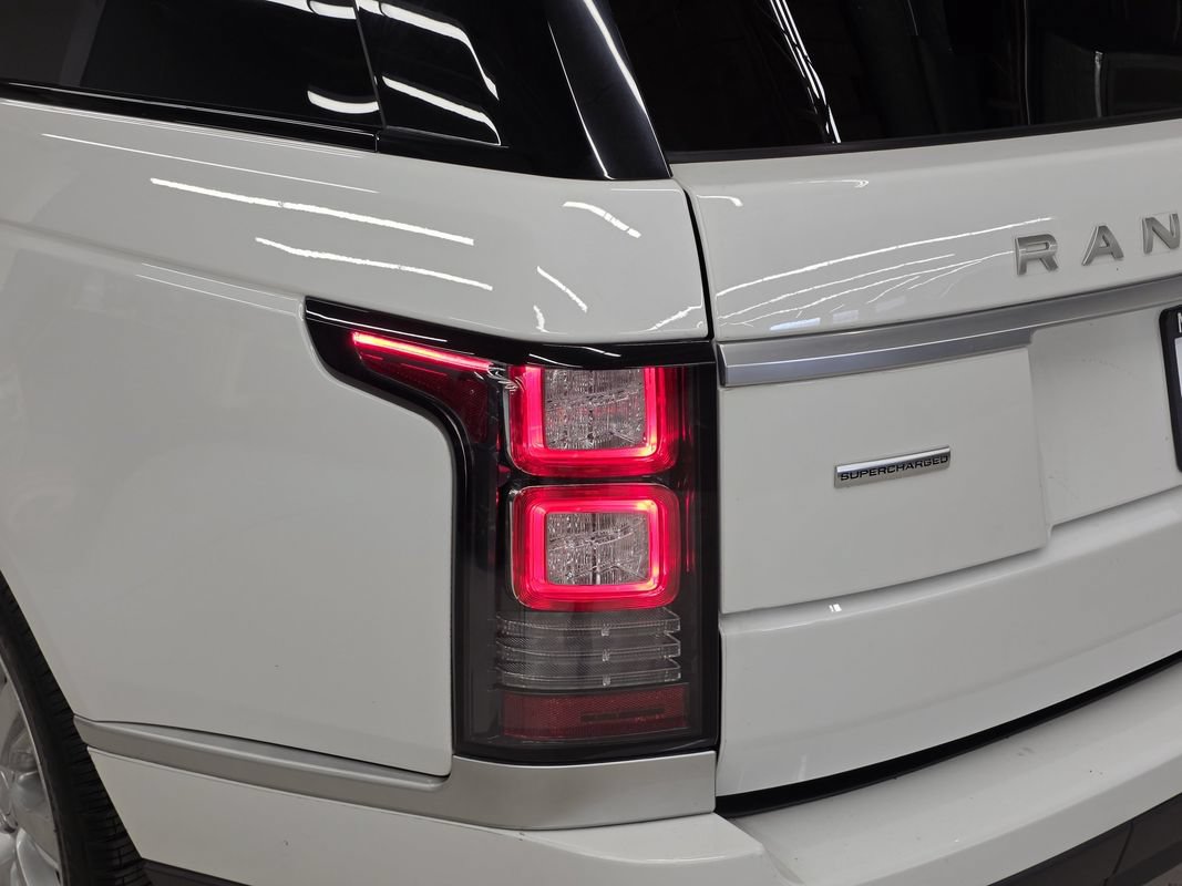 Used 2016 Land Rover Range Rover Supercharged AWD/4WD image 46