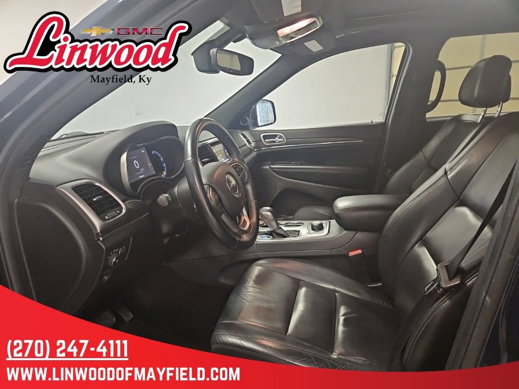 Used 2018 Jeep Grand Cherokee Limited AWD/4WD image 12