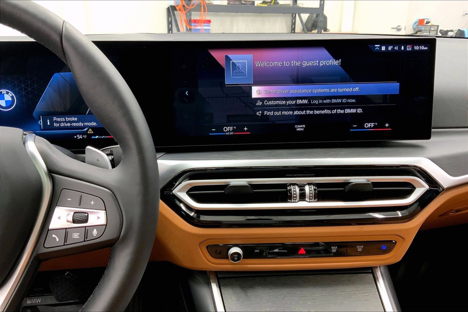 Used 2024 BMW 330i xDrive Sedan w/ Convenience Package image 5