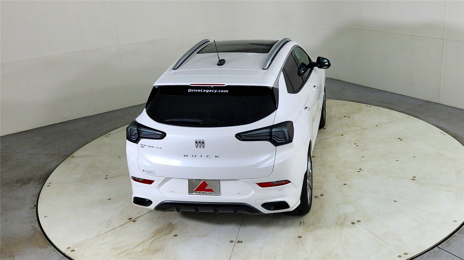 Used 2026 Buick Encore GX Avenir w/ Avenir Technology Package image 21