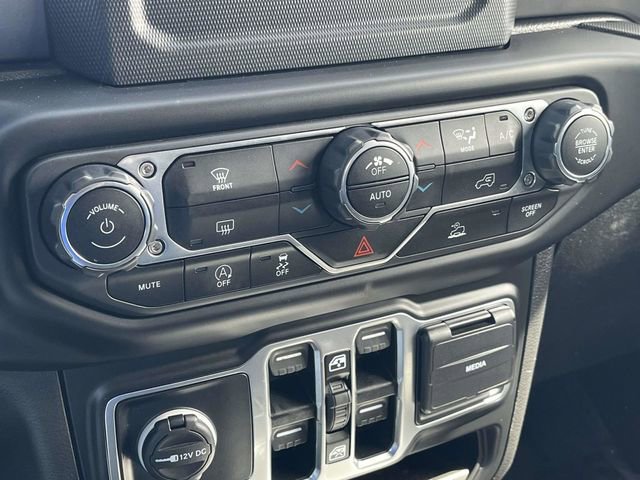 Used 2021 Jeep Wrangler Unlimited Sport image 30