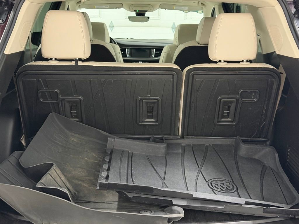 Certified 2022 Buick Enclave Avenir w/ Avenir Technology Package image 19