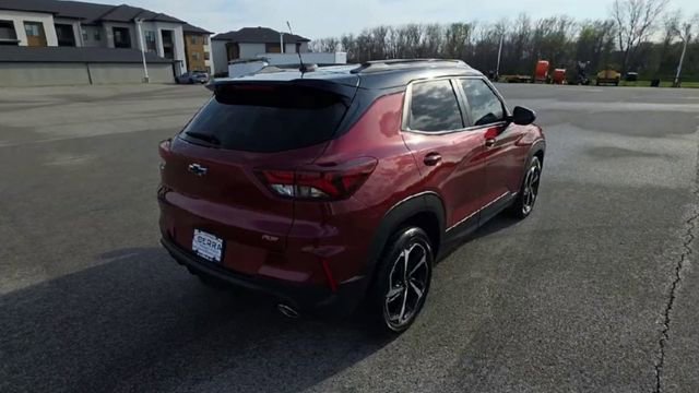 Used 2023 Chevrolet TrailBlazer RS FWD image 9