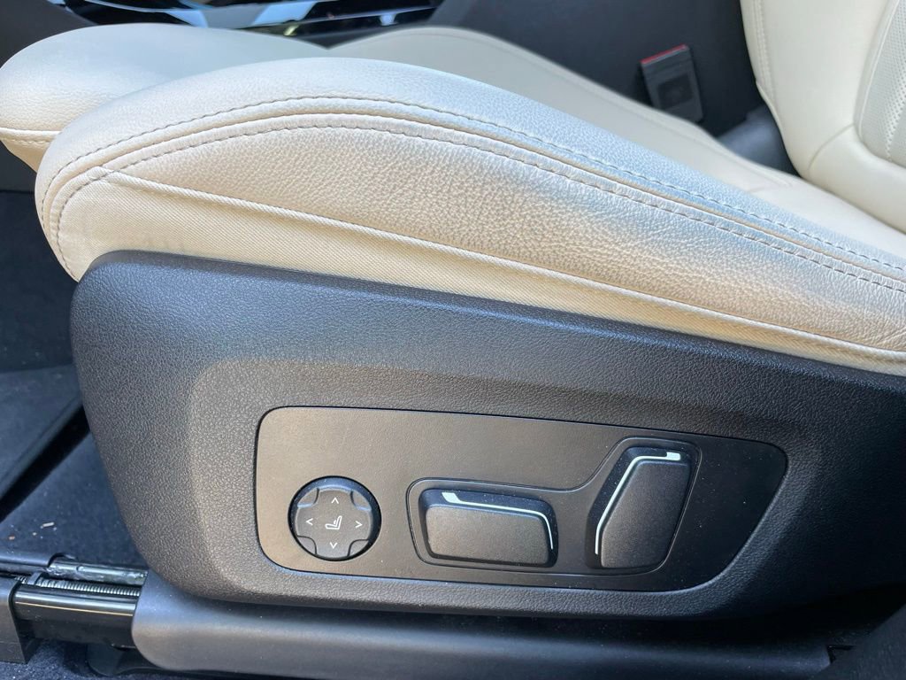 Used 2024 BMW X3 xDrive30i w/ Premium Package AWD/4WD image 11