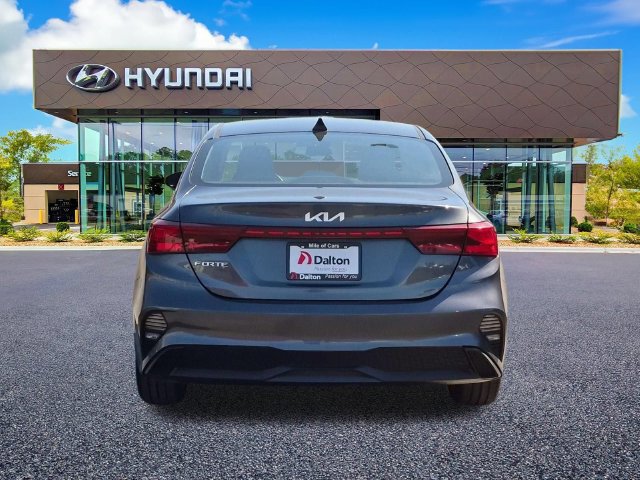 Used 2023 Kia Forte LXS FWD image 7