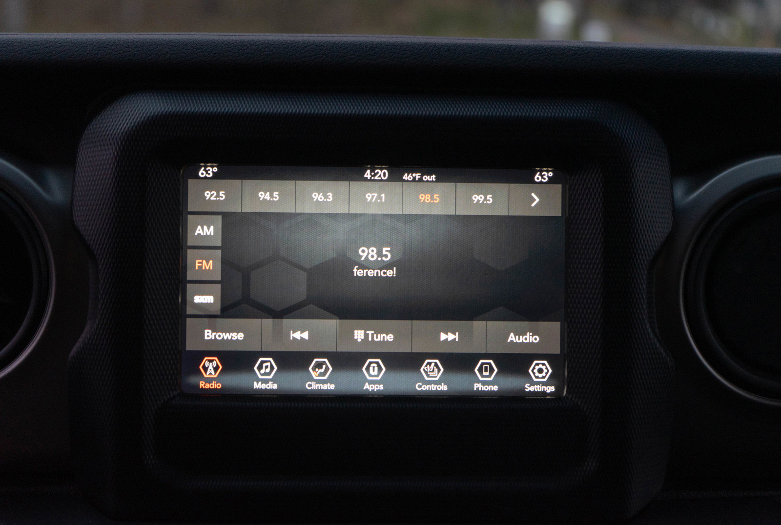 Used 2018 Jeep Wrangler Unlimited Sport S image 13