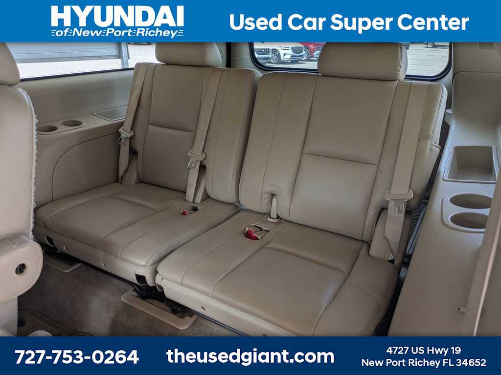 Used 2013 GMC Yukon XL Denali RWD image 15