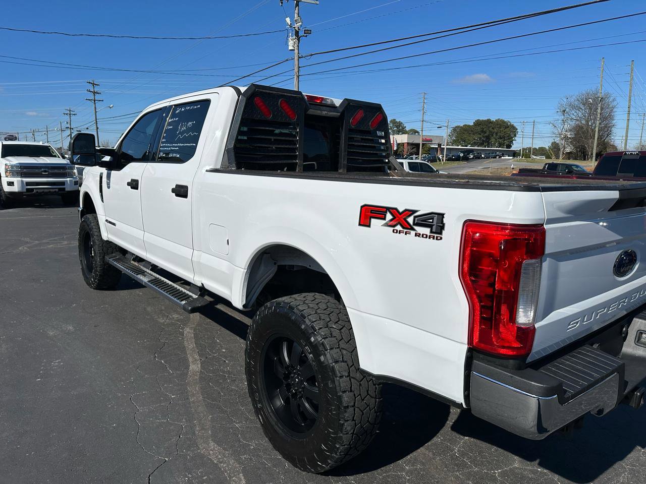 Used 2017 Ford F250 XLT w/ XLT Value Package AWD/4WD image 8