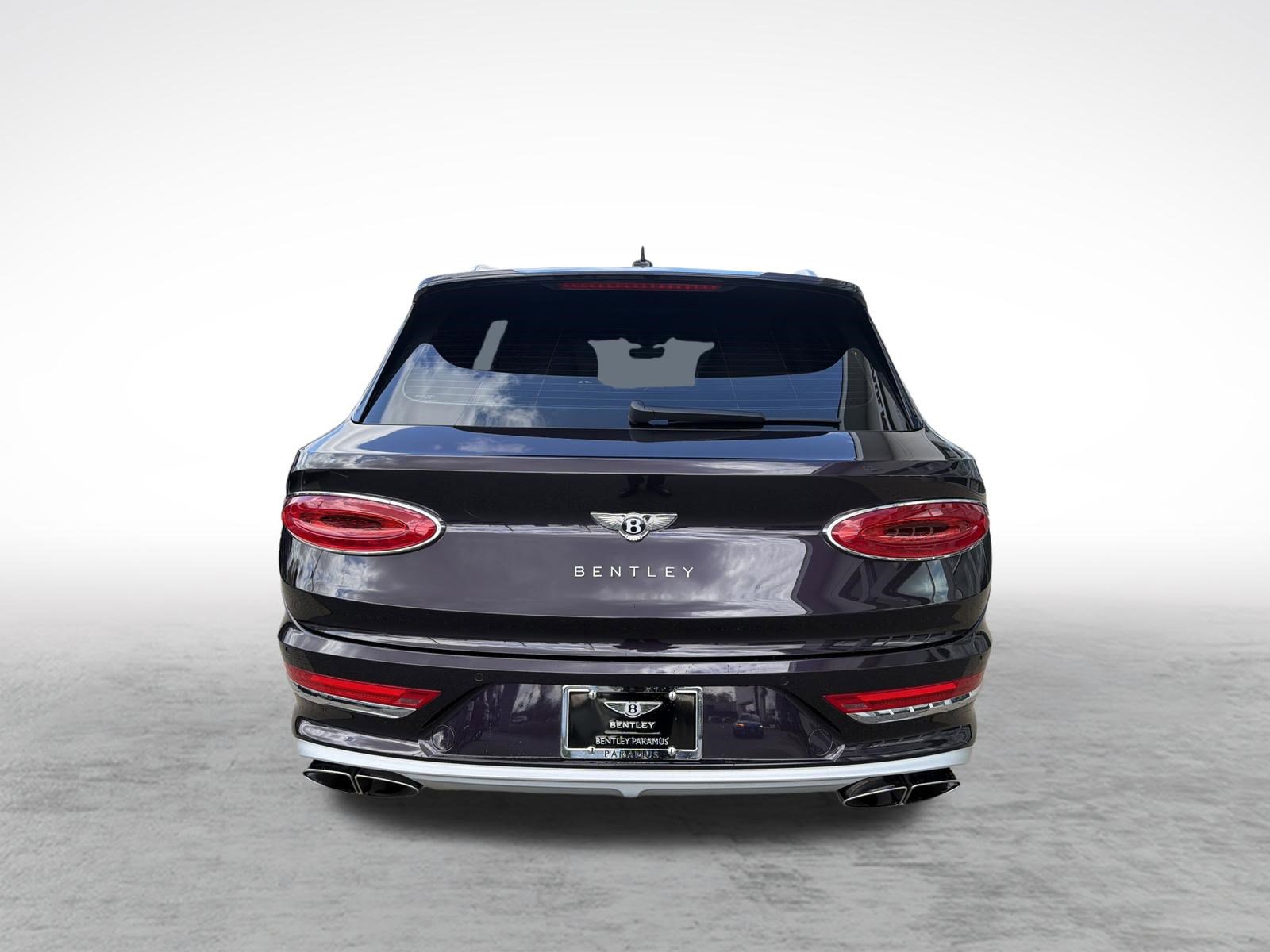 Used 2024 Bentley Bentayga Extended Wheelbase AWD/4WD image 9