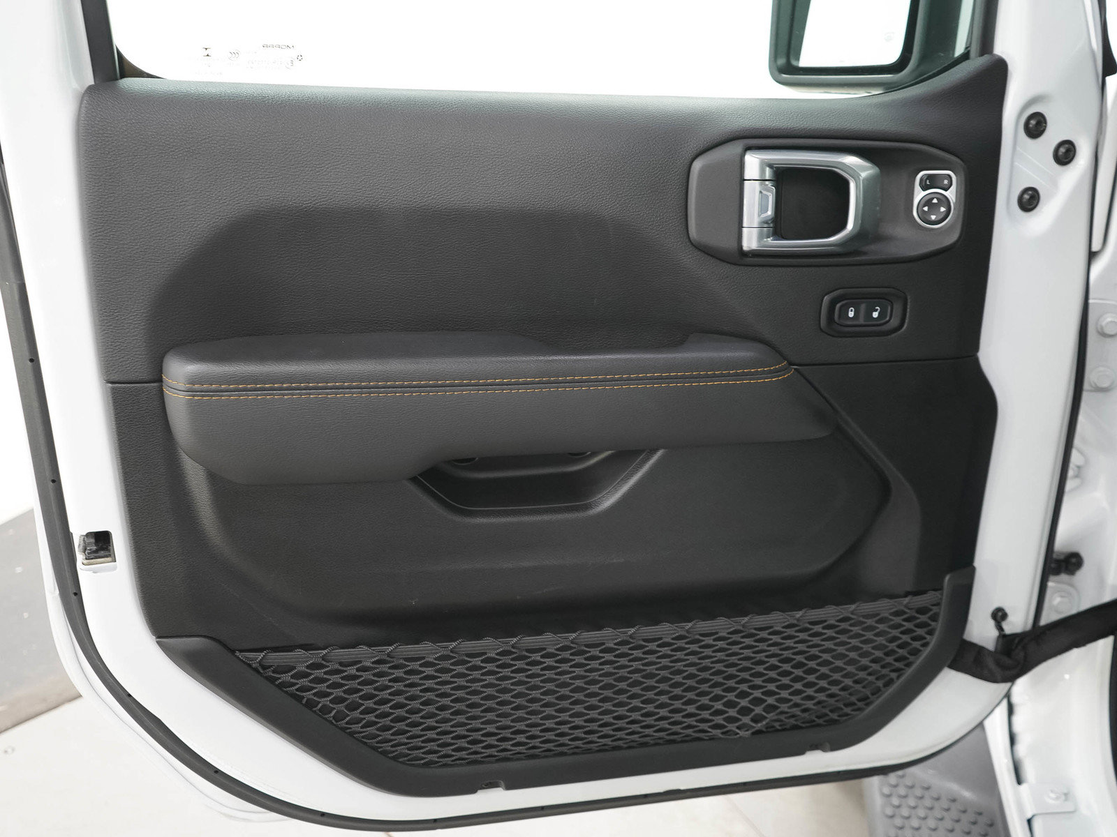 Used 2021 Jeep Wrangler Unlimited Sahara AWD/4WD image 20
