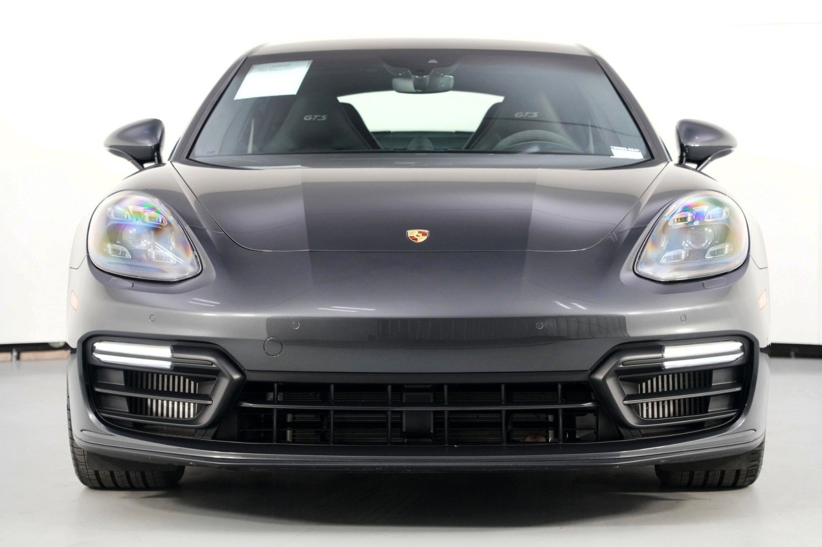 Used 2019 Porsche Panamera GTS image 7