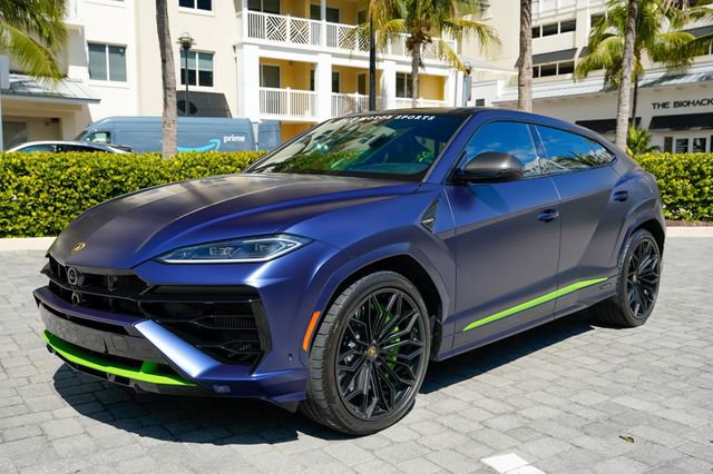 Used 2025 Lamborghini Urus SE image 8