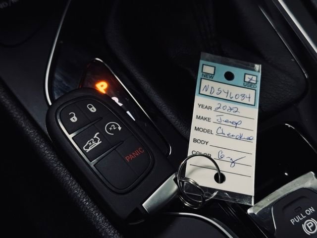 Used 2022 Jeep Cherokee Limited image 42
