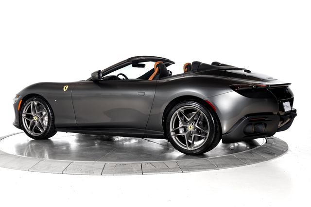 Certified 2026 Ferrari Roma Spider RWD image 7