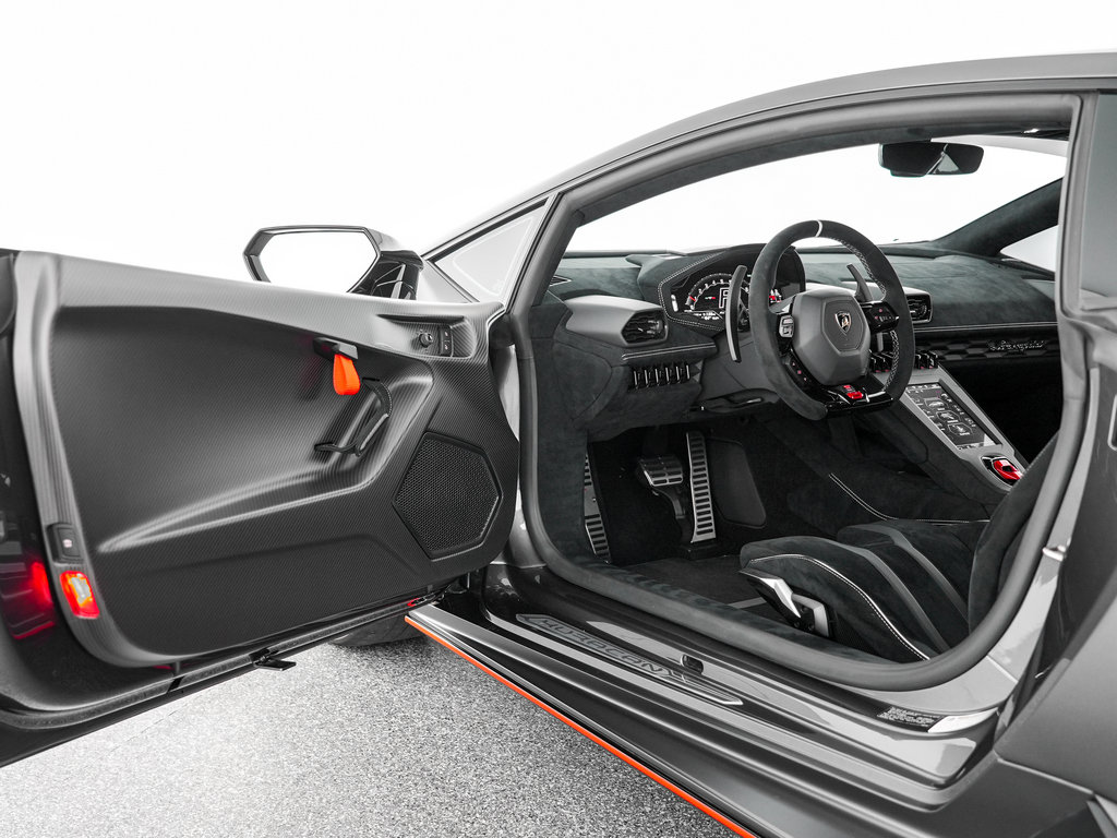 Used 2023 Lamborghini Huracan STO RWD image 12