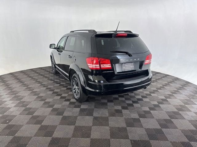 Used 2017 Dodge Journey SE w/ Flexible Seating Group FWD image 3