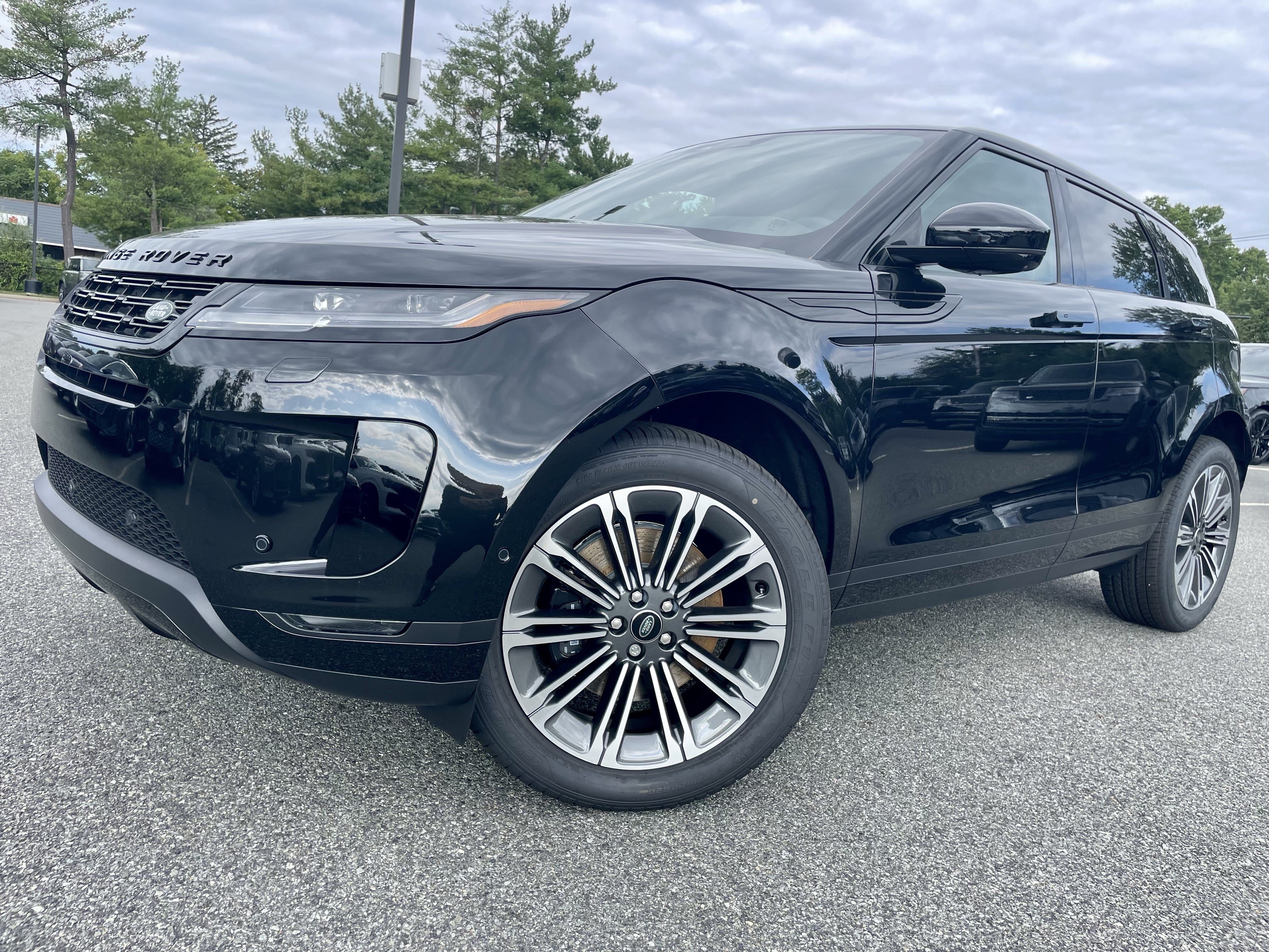 New 2026 Land Rover Range Rover Evoque S AWD/4WD image 36