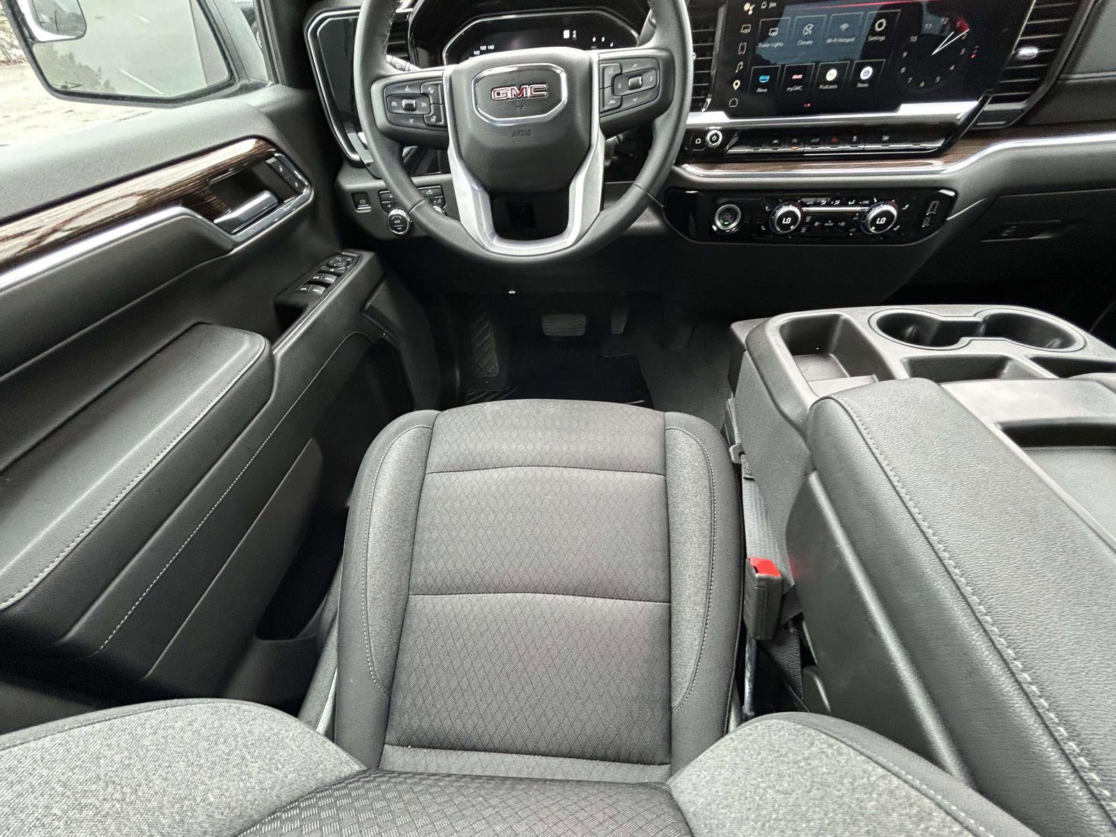 Used 2023 GMC Sierra 1500 Elevation AWD/4WD image 13